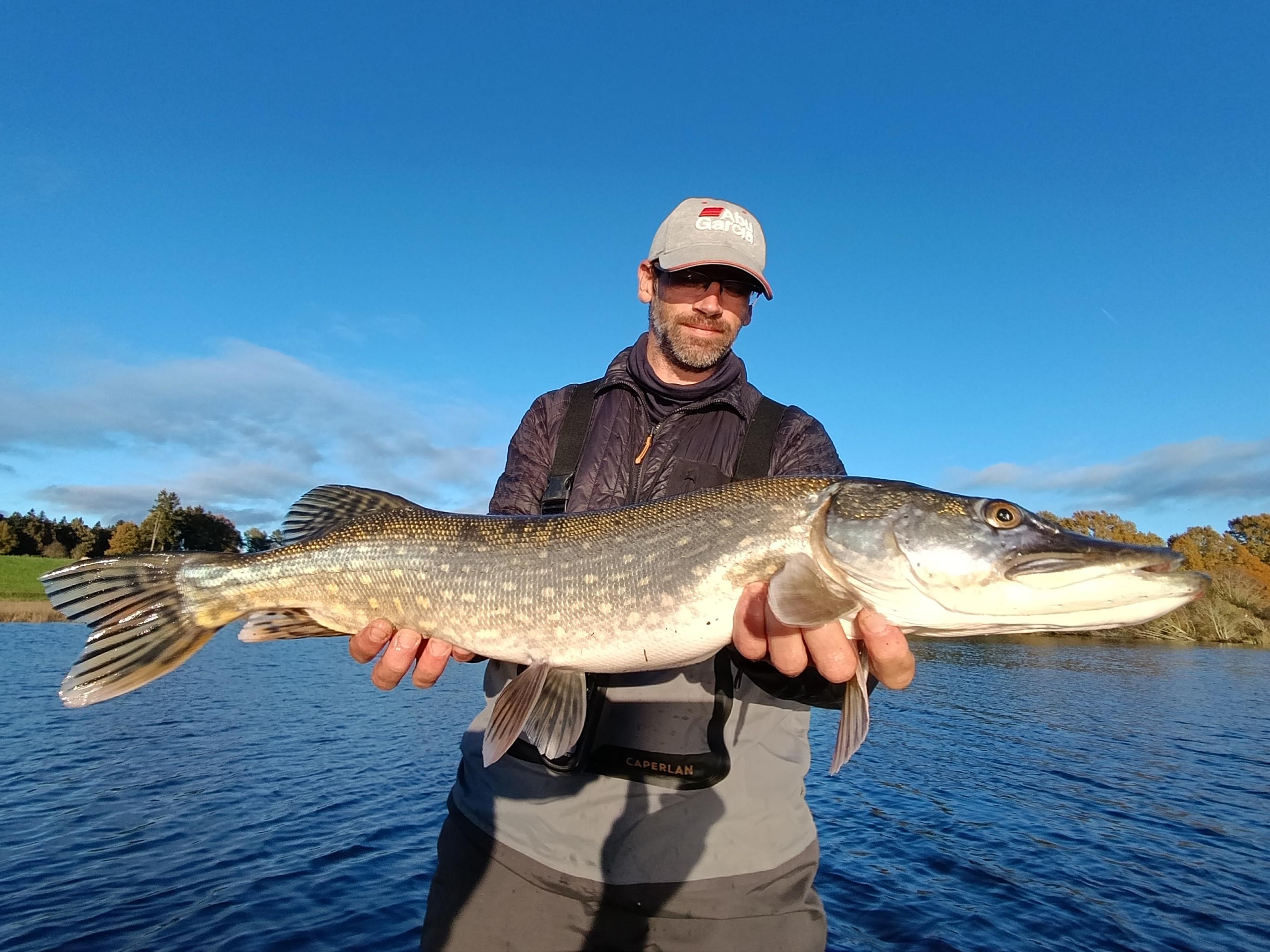 Carousel Guidage pêche auvergne