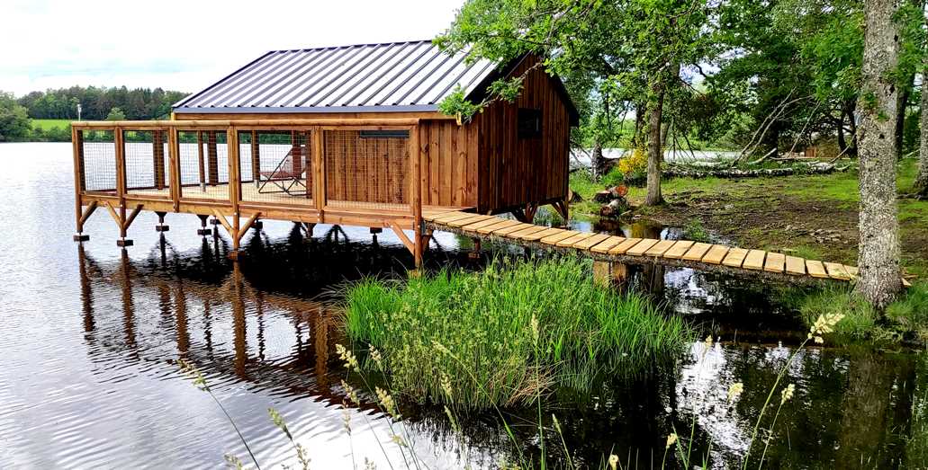 Carousel cabane sur eau Puy de dome